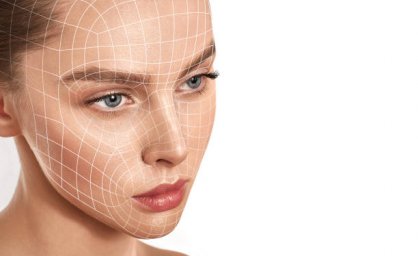 Facelift Treatment Insights for People Considering Facial Rejuvenation