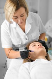 Dermapen for Improving the Appearance of Fine Facial Lines